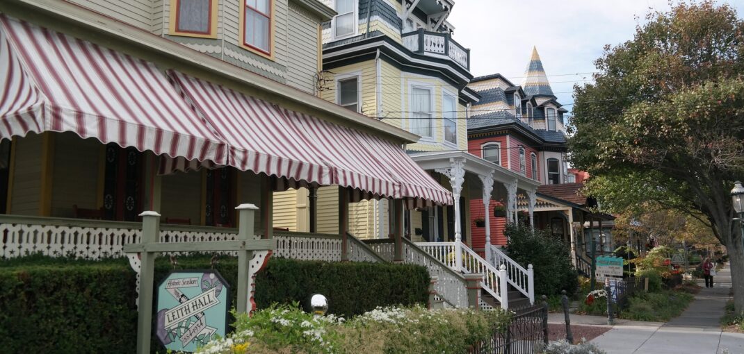 Markizy na taras - kiedy warto i co ważniejsze dlaczego warto z nich skorzystać?