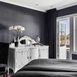 Szyna sufitowa, czyli nowoczesna i schludna dekoracja okienna